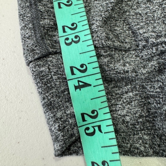 Vuori Gray Jogger Pants - Picture 6 of 6